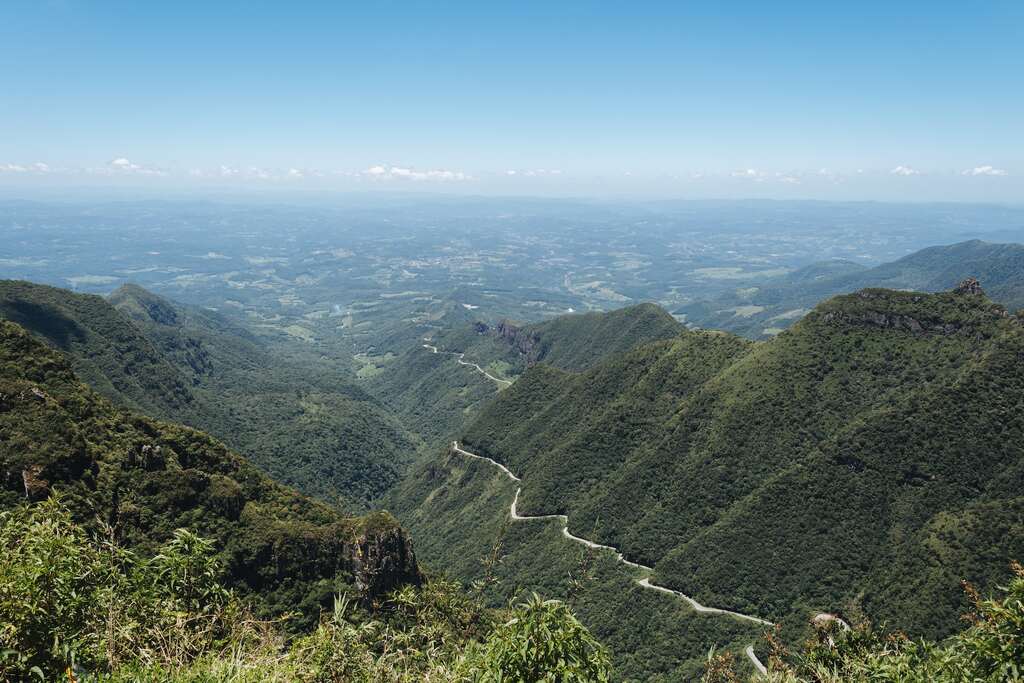 Como fazer blend de cachaça, vista de uma serra